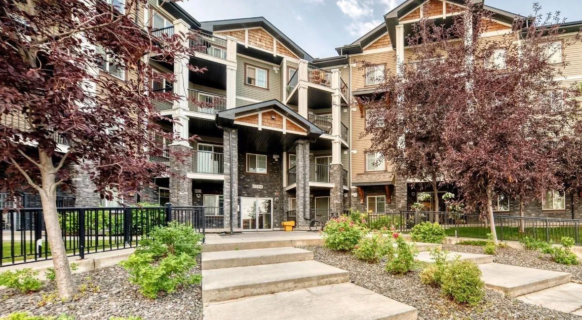 130 Panatella Nw Street Unit 1110, Calgary