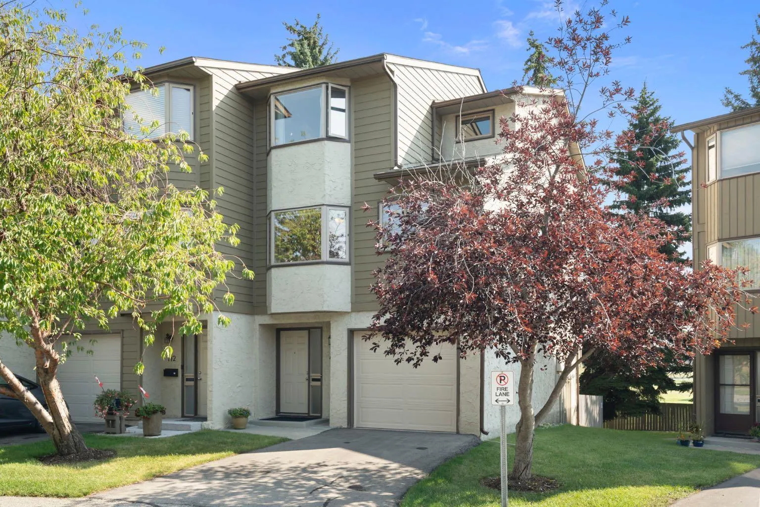 140 Glamis Sw Terrace, Calgary