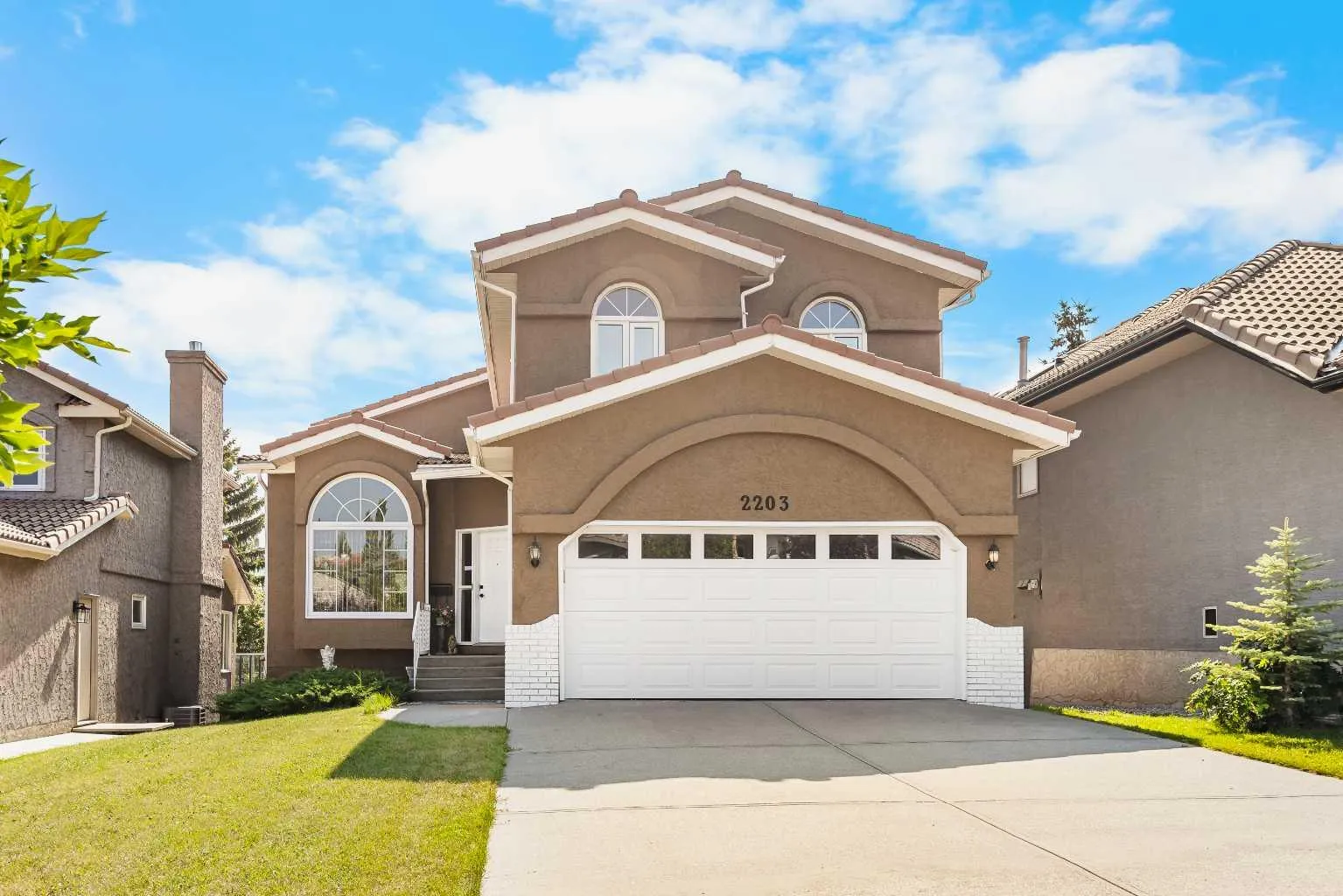 2203 Sirocco Sw Drive, Calgary