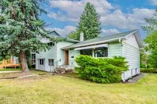 2628 Capitol Hill Nw Crescent, Calgary