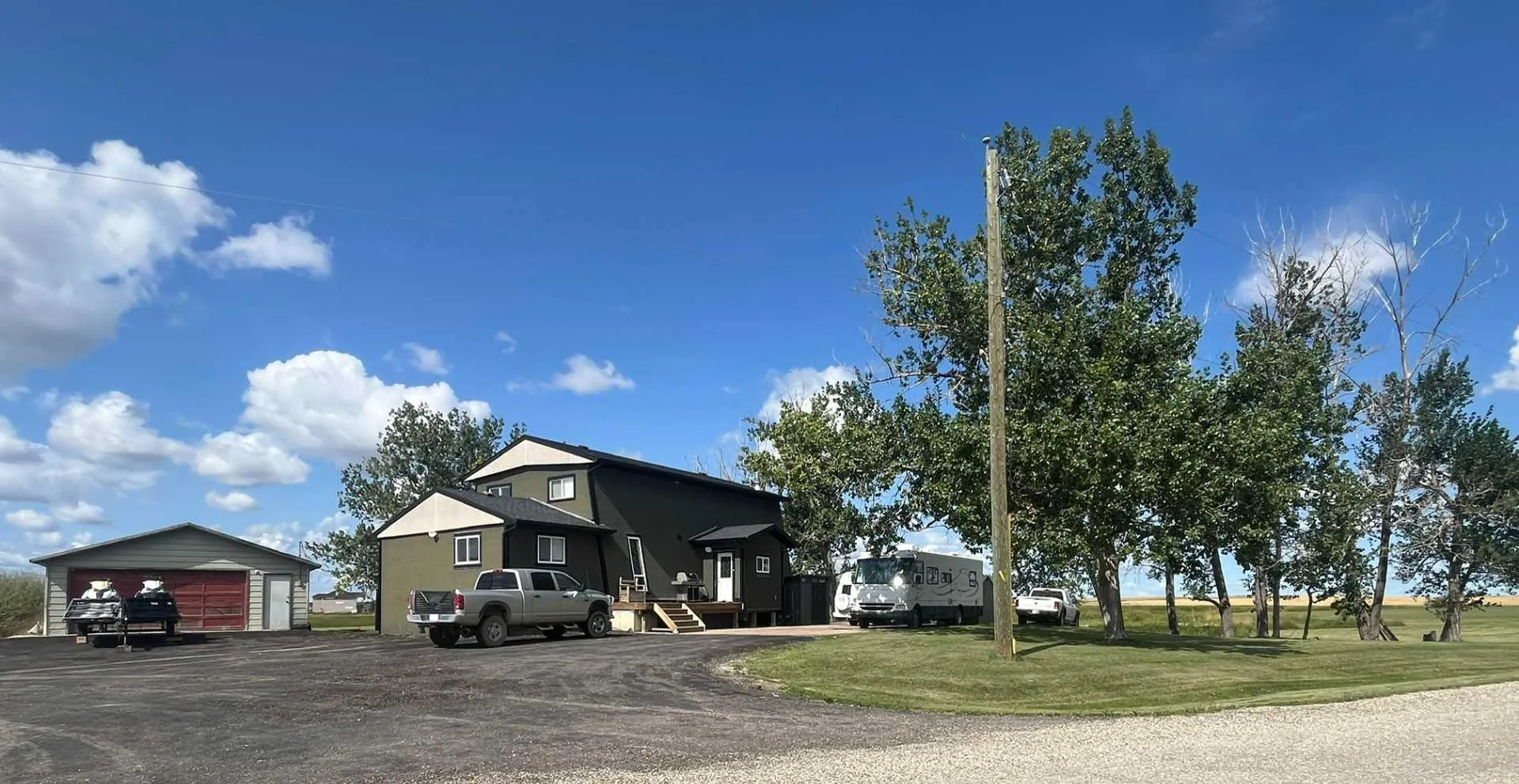 251231 Sunshine Road, Rocky View County