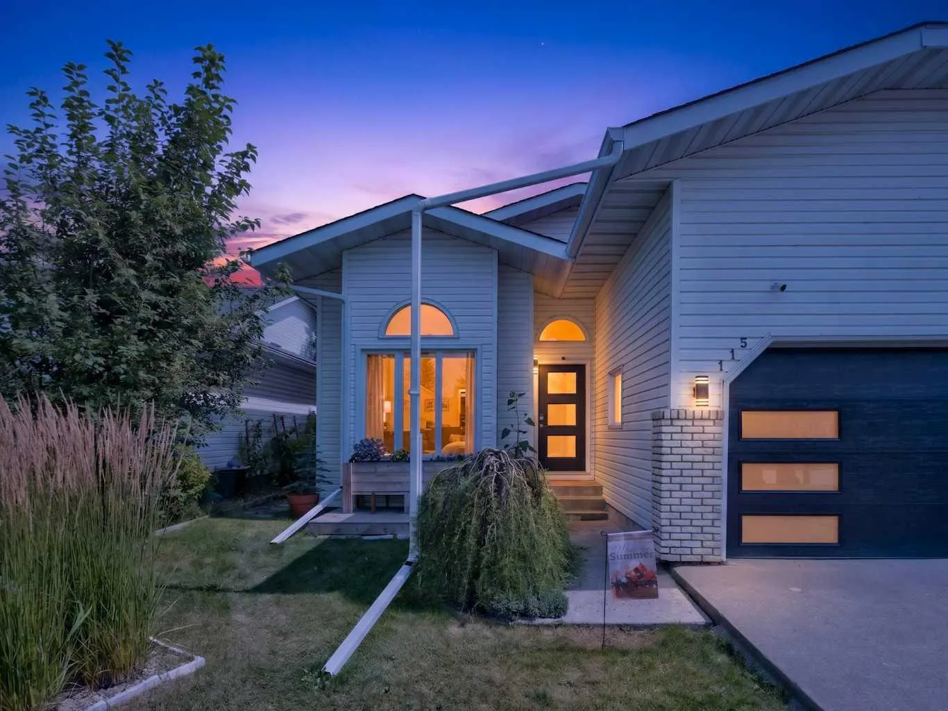 115 Wood Valley Sw Court, Calgary