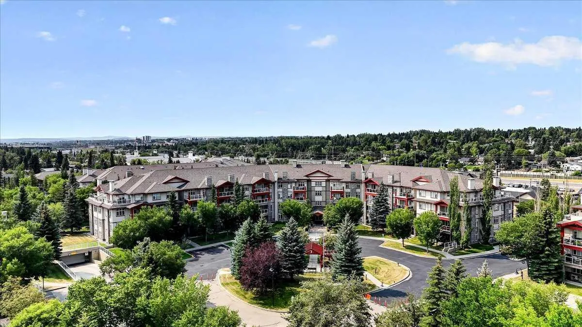 1109 Lake Fraser Se Green Unit 1109, Calgary