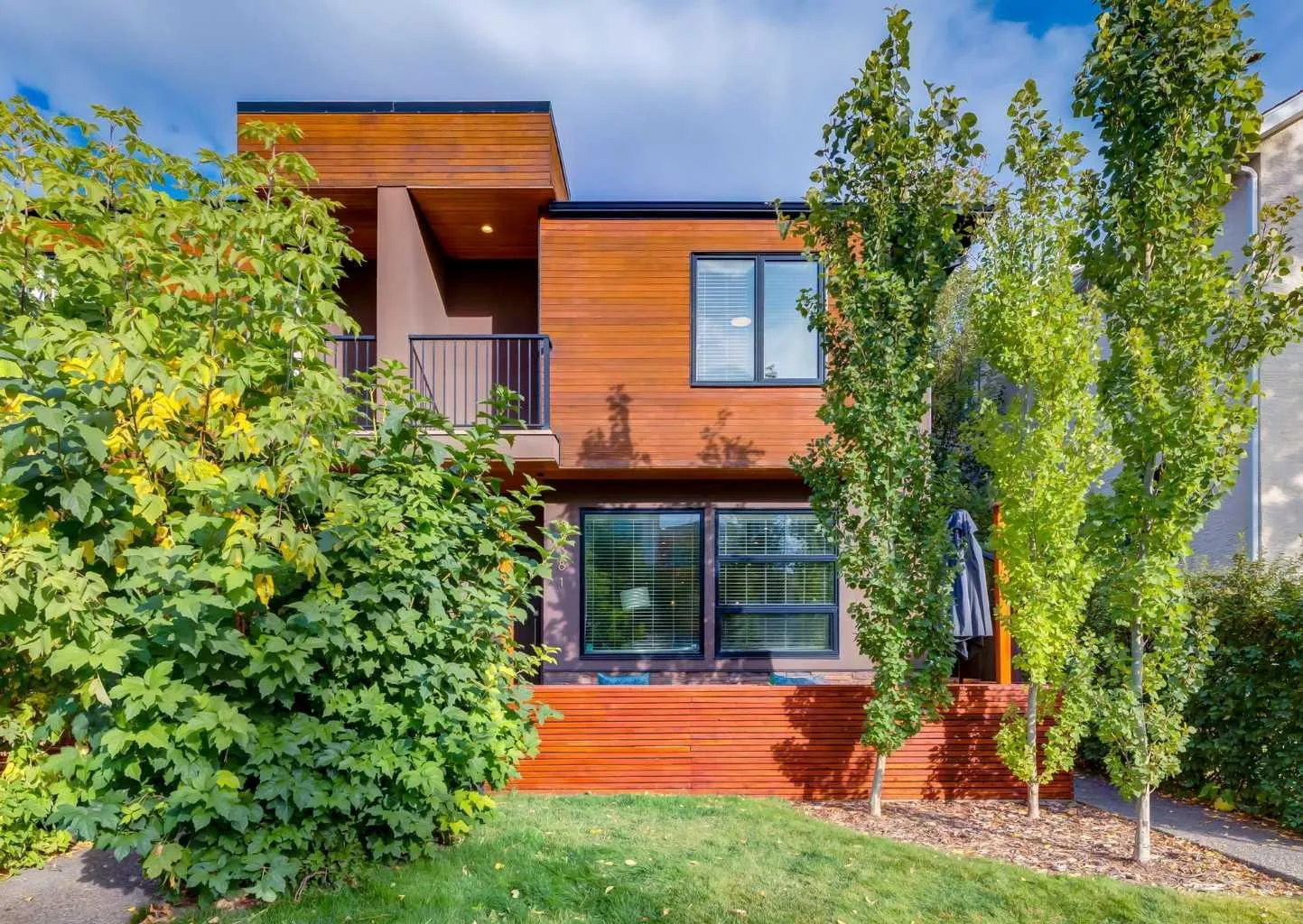 1938 33 Sw Street Unit 1, Calgary
