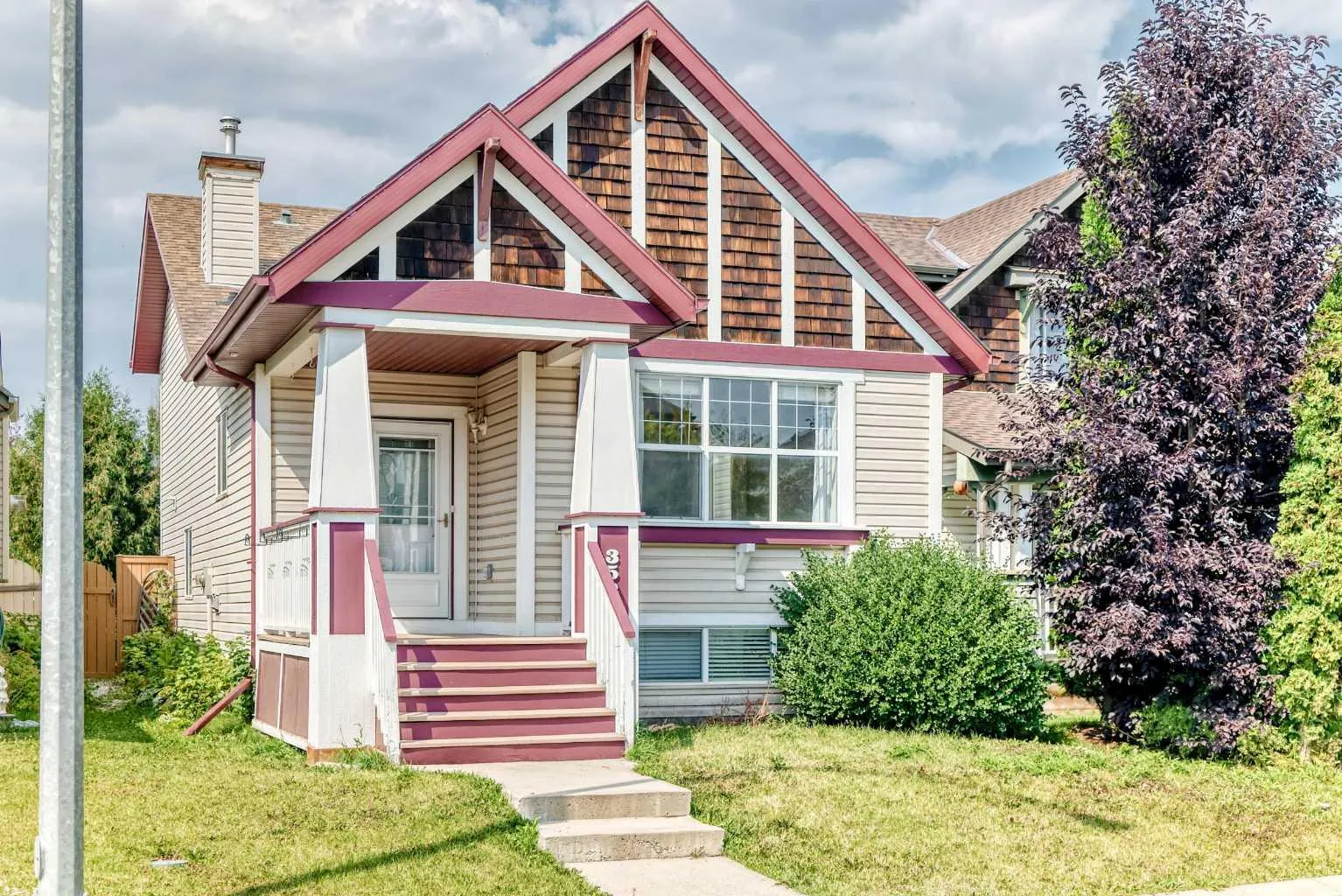 352 Copperfield Se Gardens, Calgary