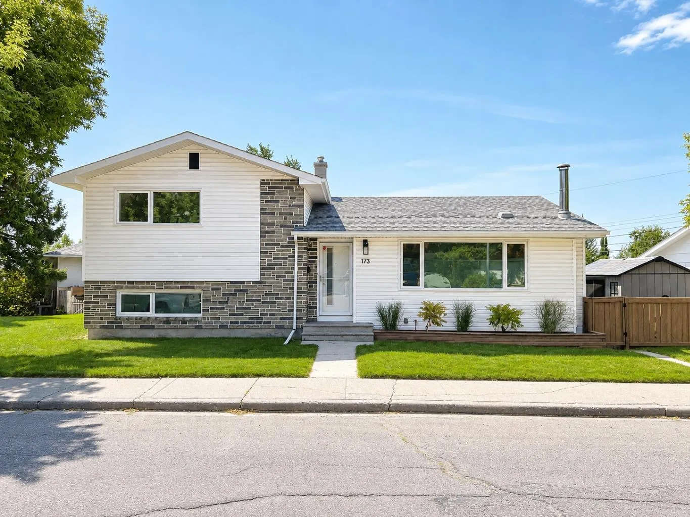 173 Cornwallis Nw Drive, Calgary