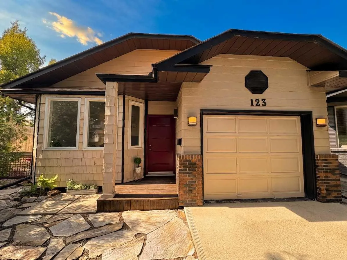 123 Sunmills Sw Place, Calgary