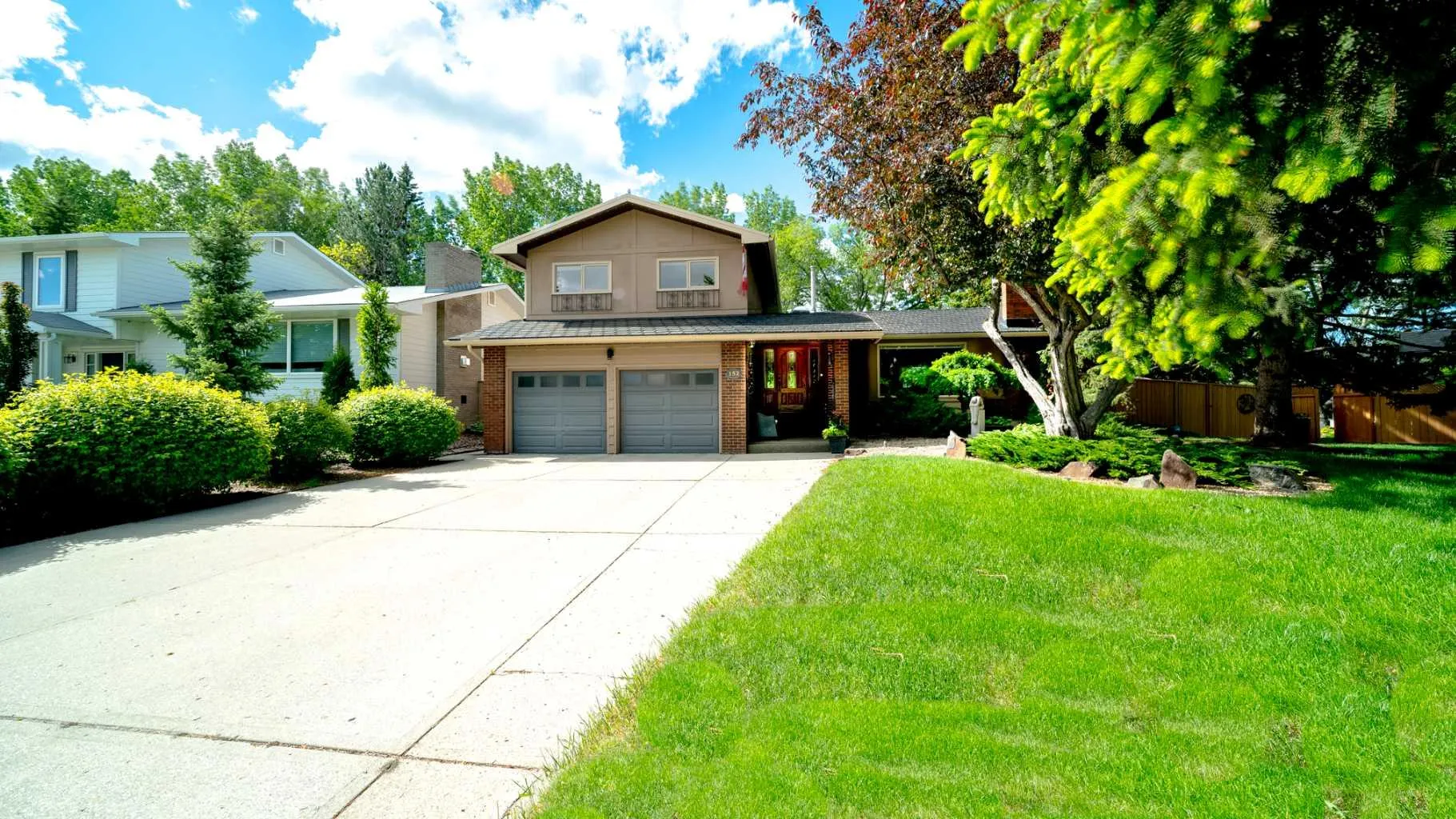 152 Mapleburn Se Drive, Calgary