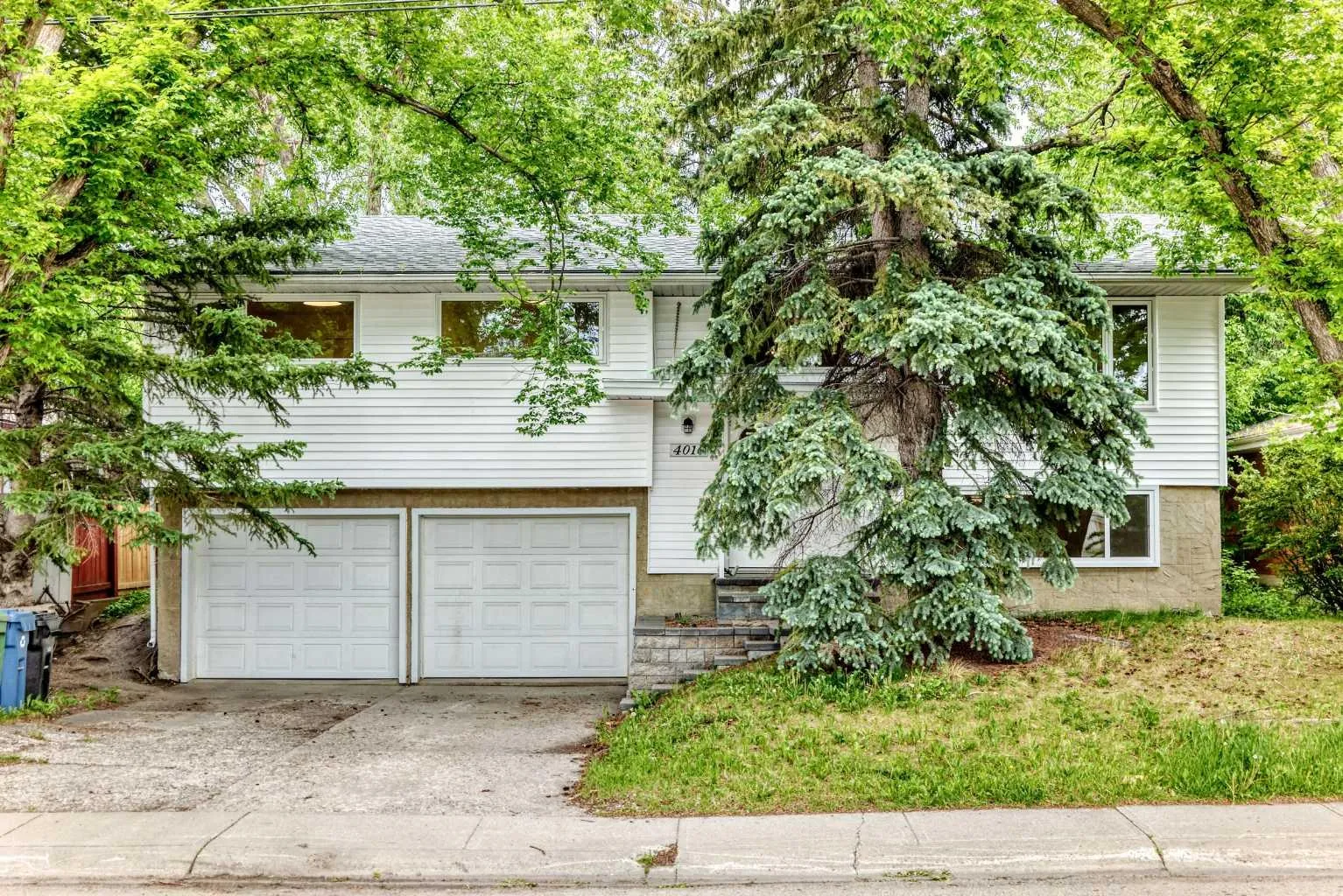 4016 37 Nw Street, Calgary