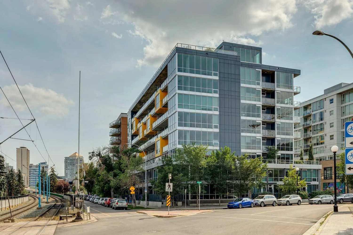 235 9a Nw Street Unit 709, Calgary