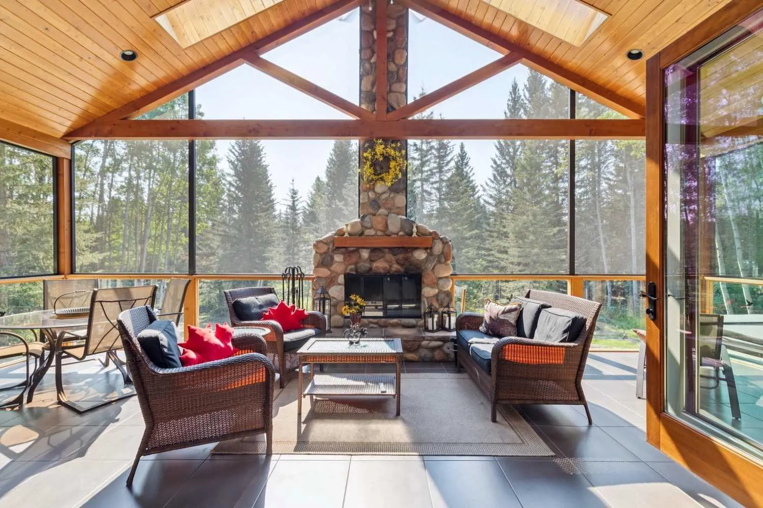 29347 Range Road 52, Mountain View County