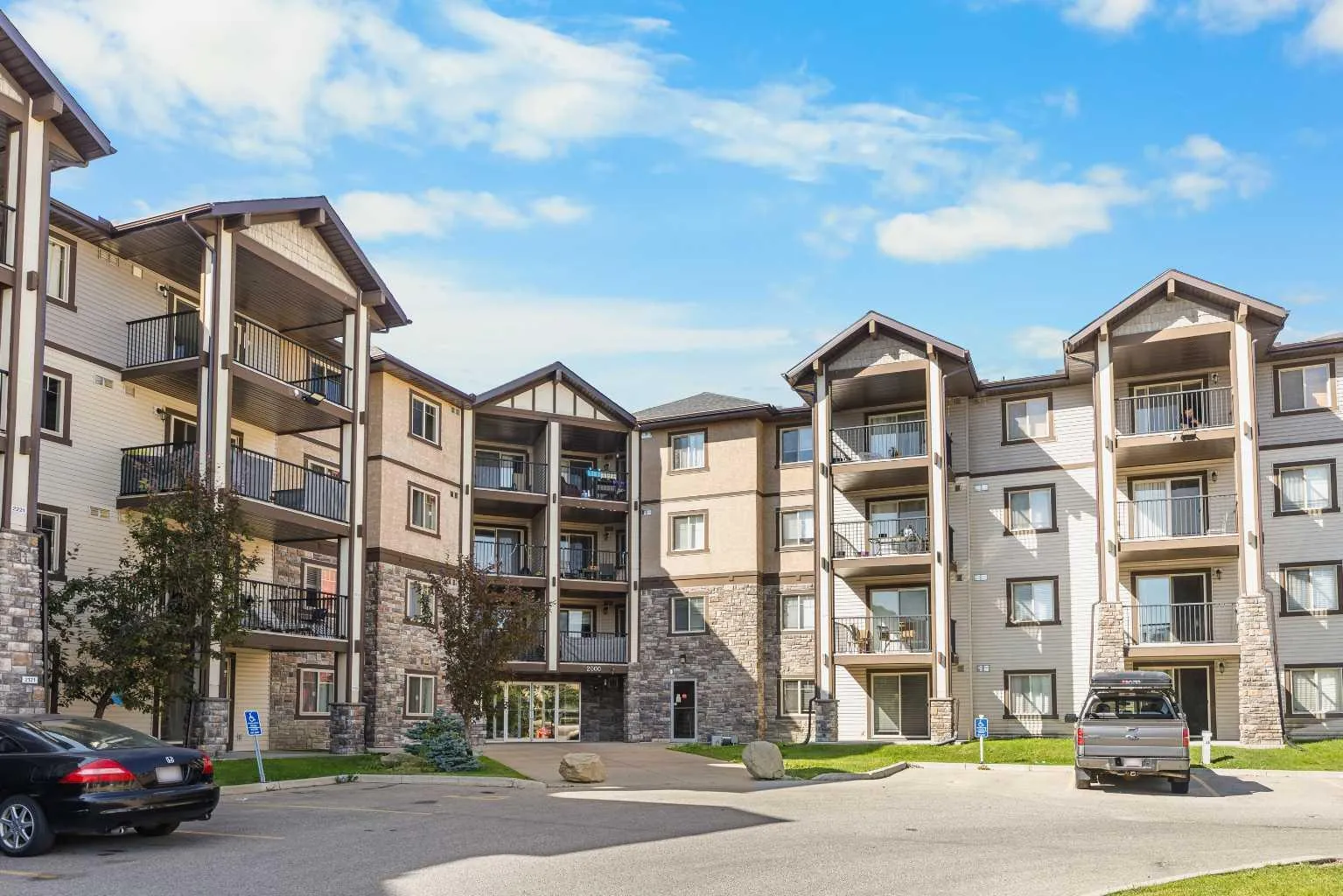 60 Panatella Nw Street Unit 2323, Calgary
