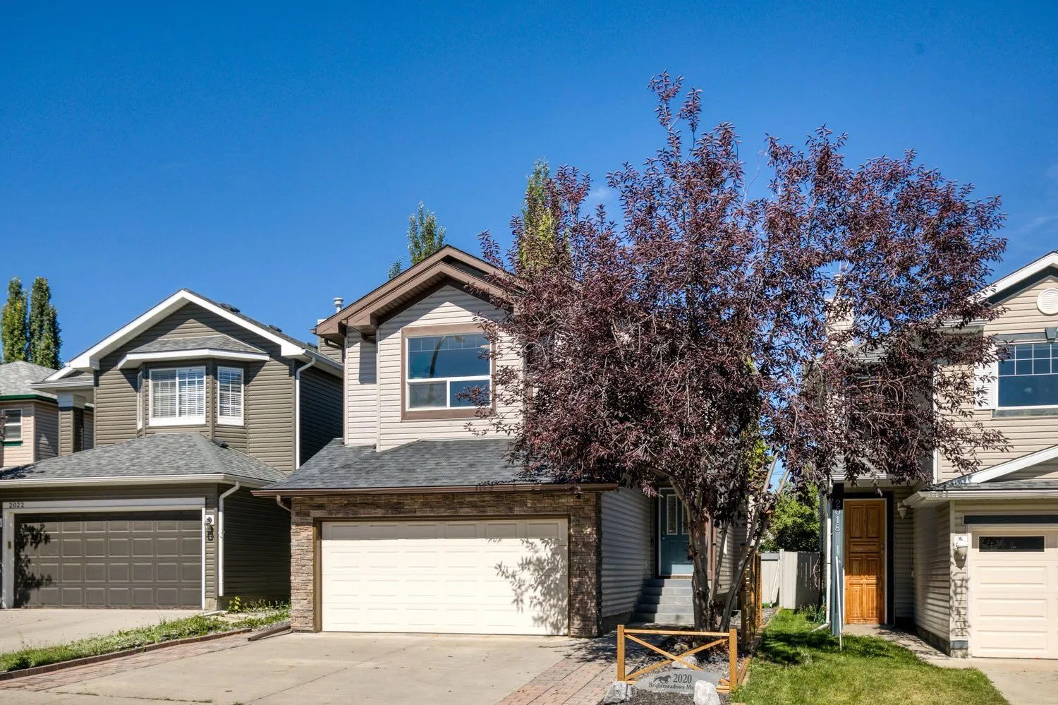 2020 Bridlemeadows Sw Manor, Calgary