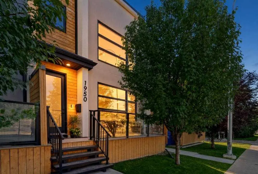 1950 12 Nw Street, Calgary