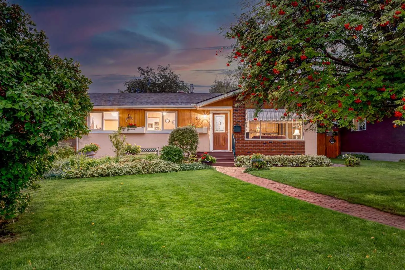 29 Armstrong Se Crescent, Calgary