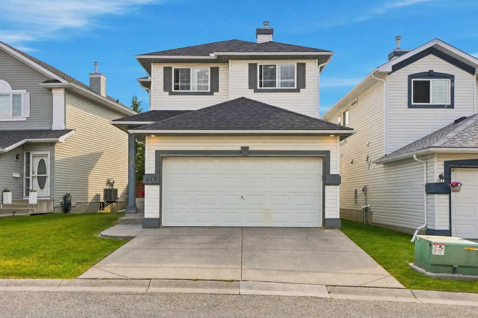 113 Rocky Ridge Nw Point, Calgary