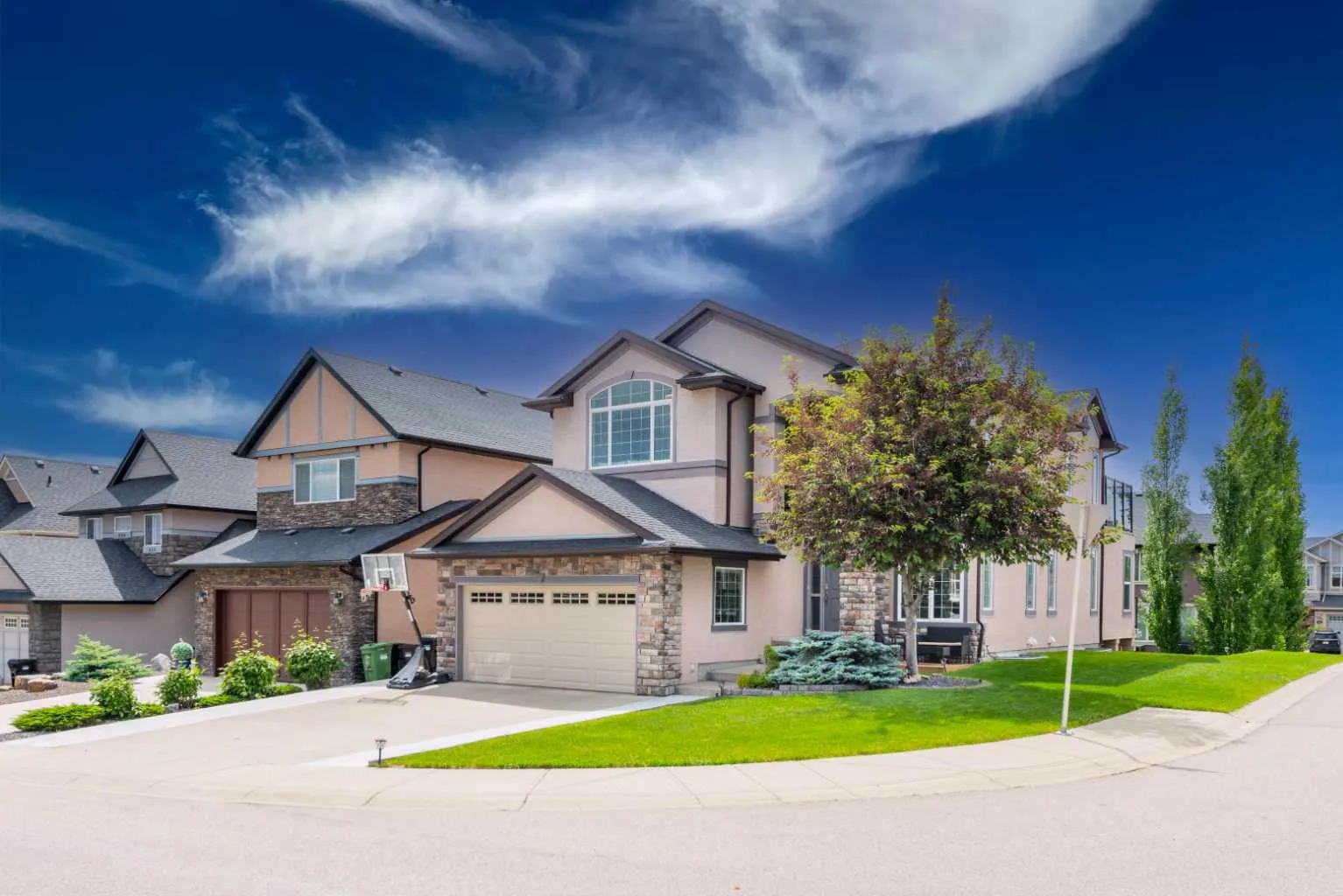 35 Aspen Stone Sw Way, Calgary