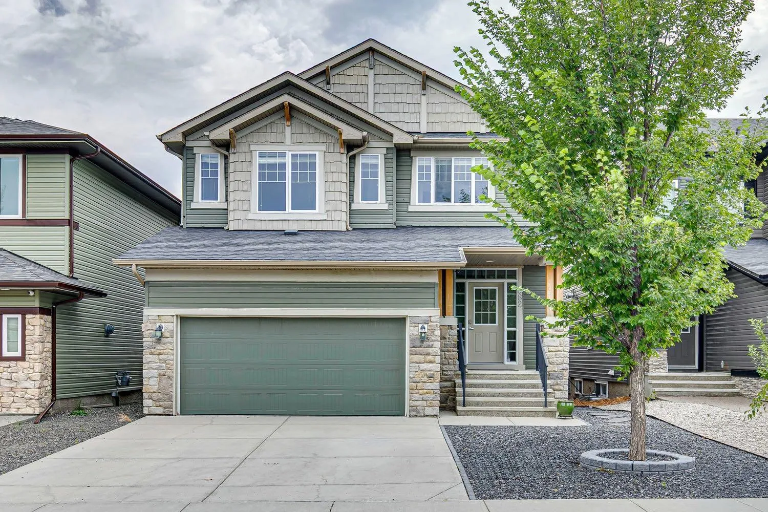 982 Evanston Nw Drive, Calgary