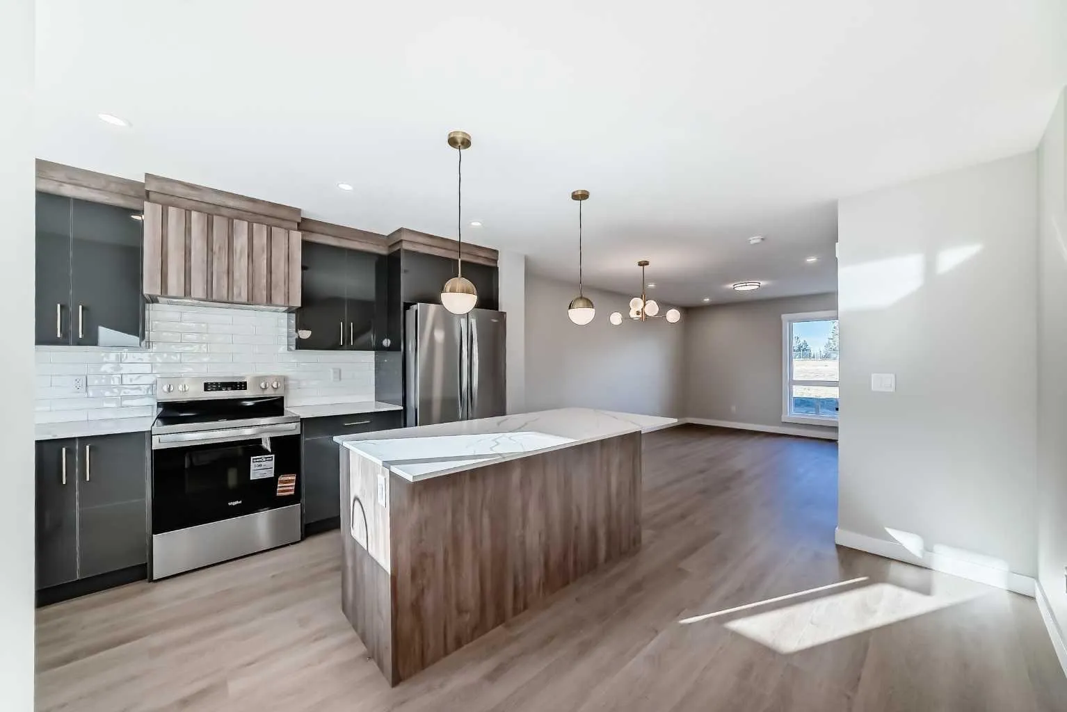 1002 Clover Road, Carstairs