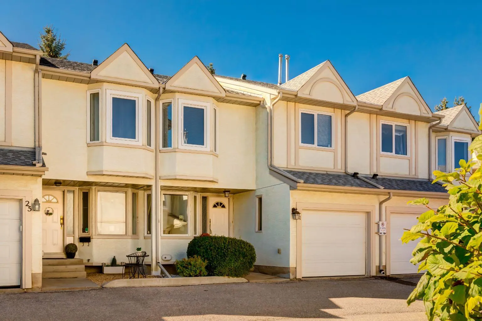 468 Woodbine Sw Boulevard Unit 21, Calgary
