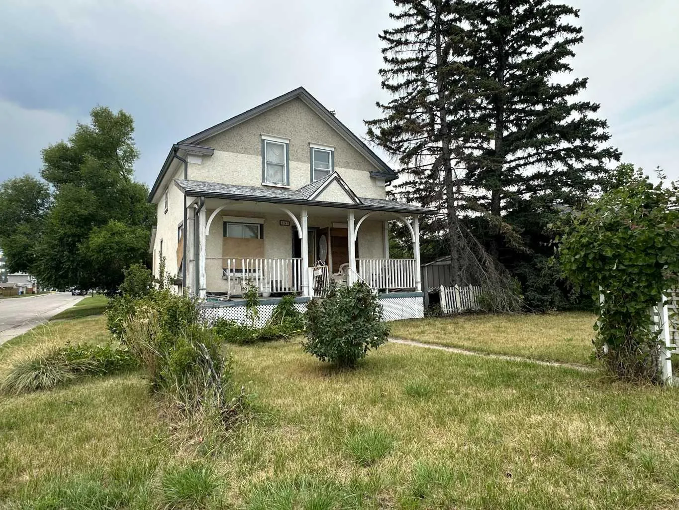 7247 25 Se Street, Calgary