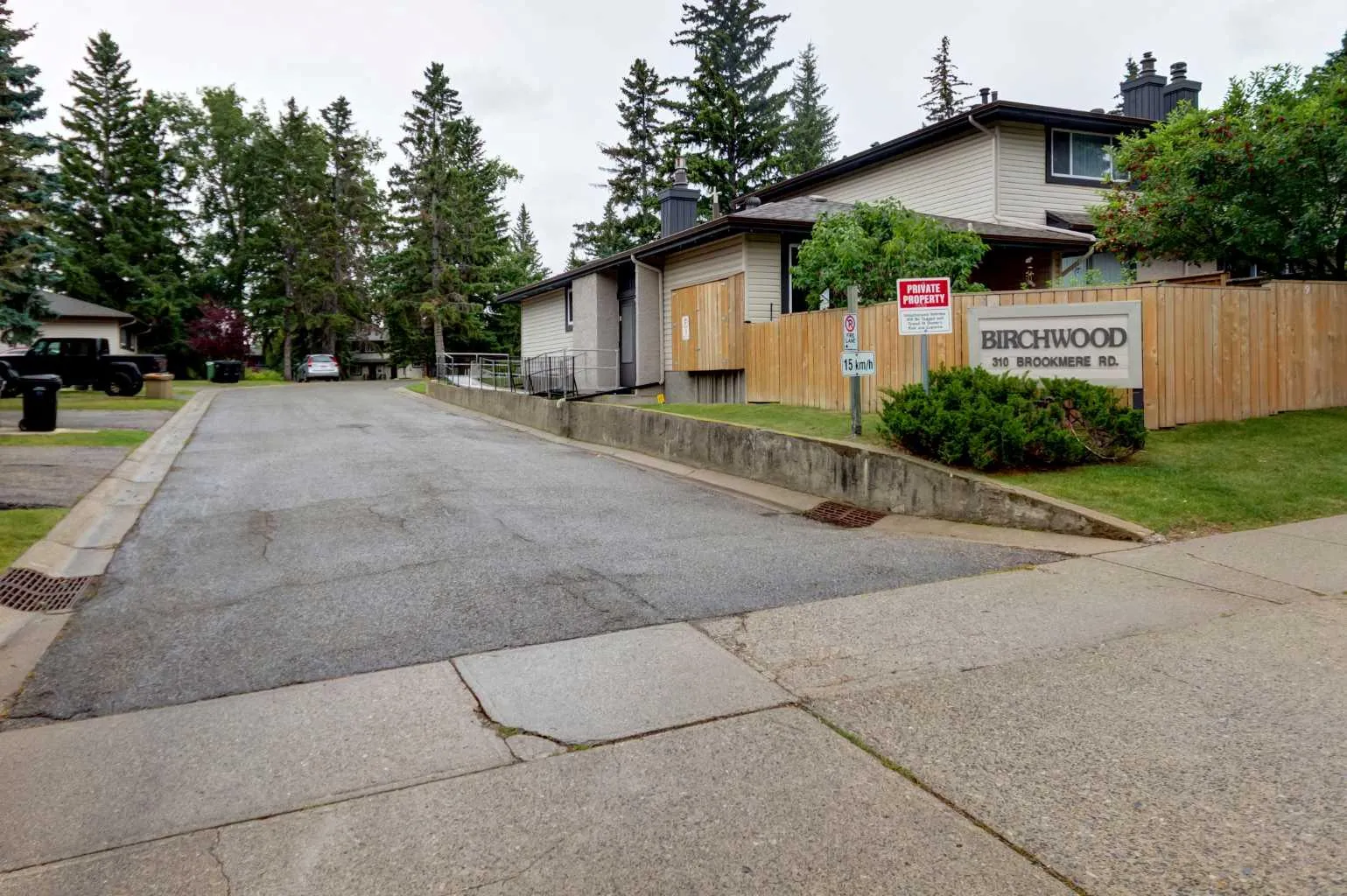 310 Brookmere Sw Road Unit 12, Calgary