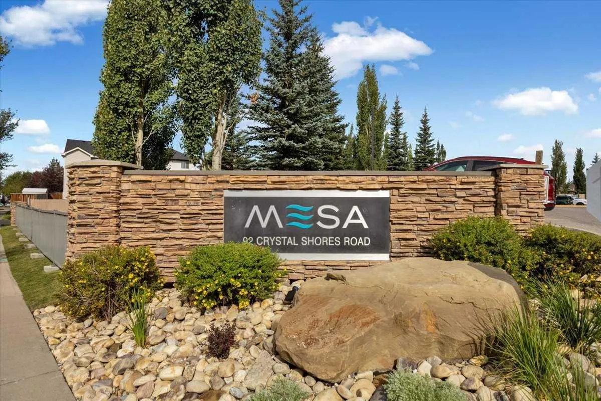 92 Crystal Shores Unit 2408, Okotoks