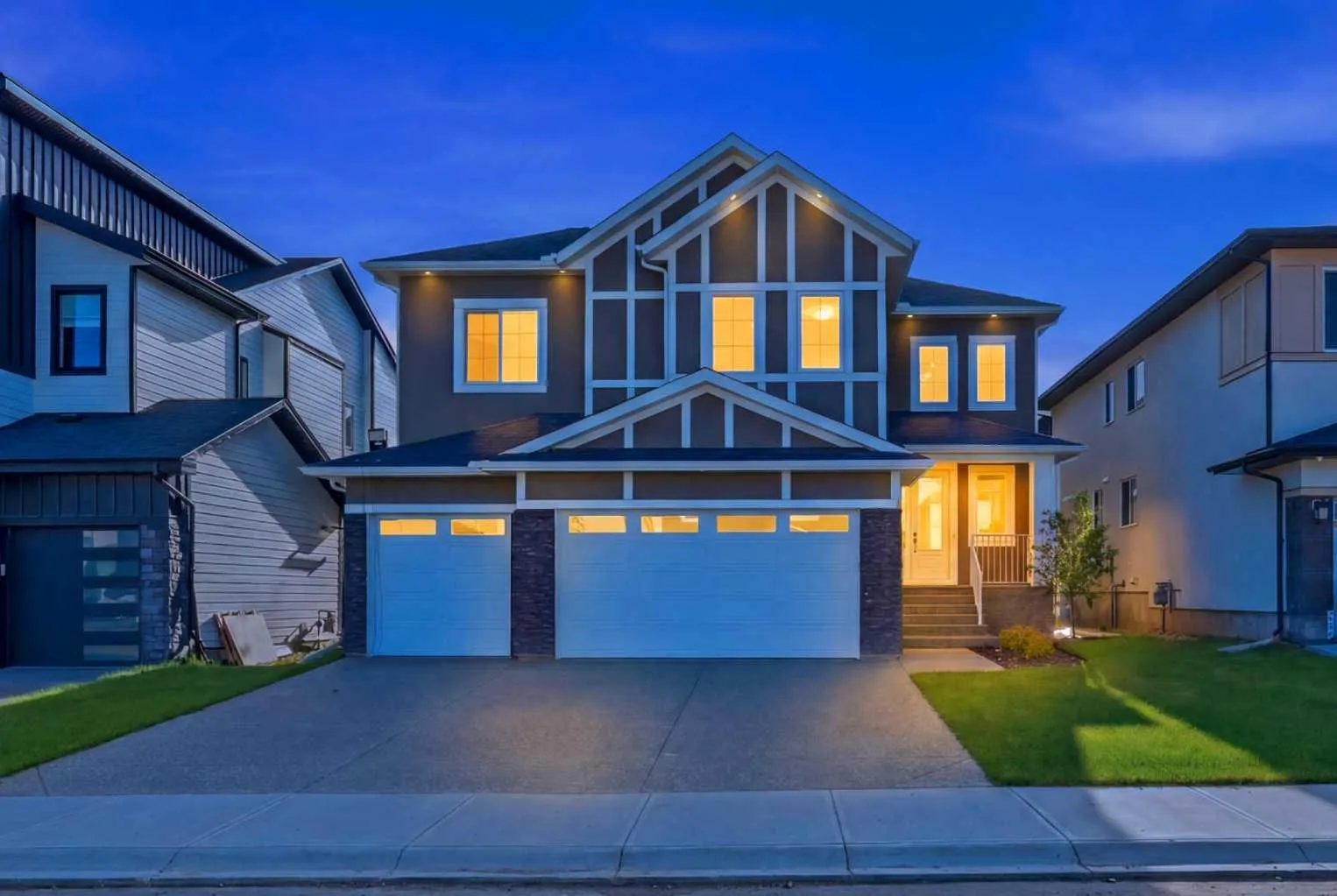2008 Waterbury Road, Chestermere