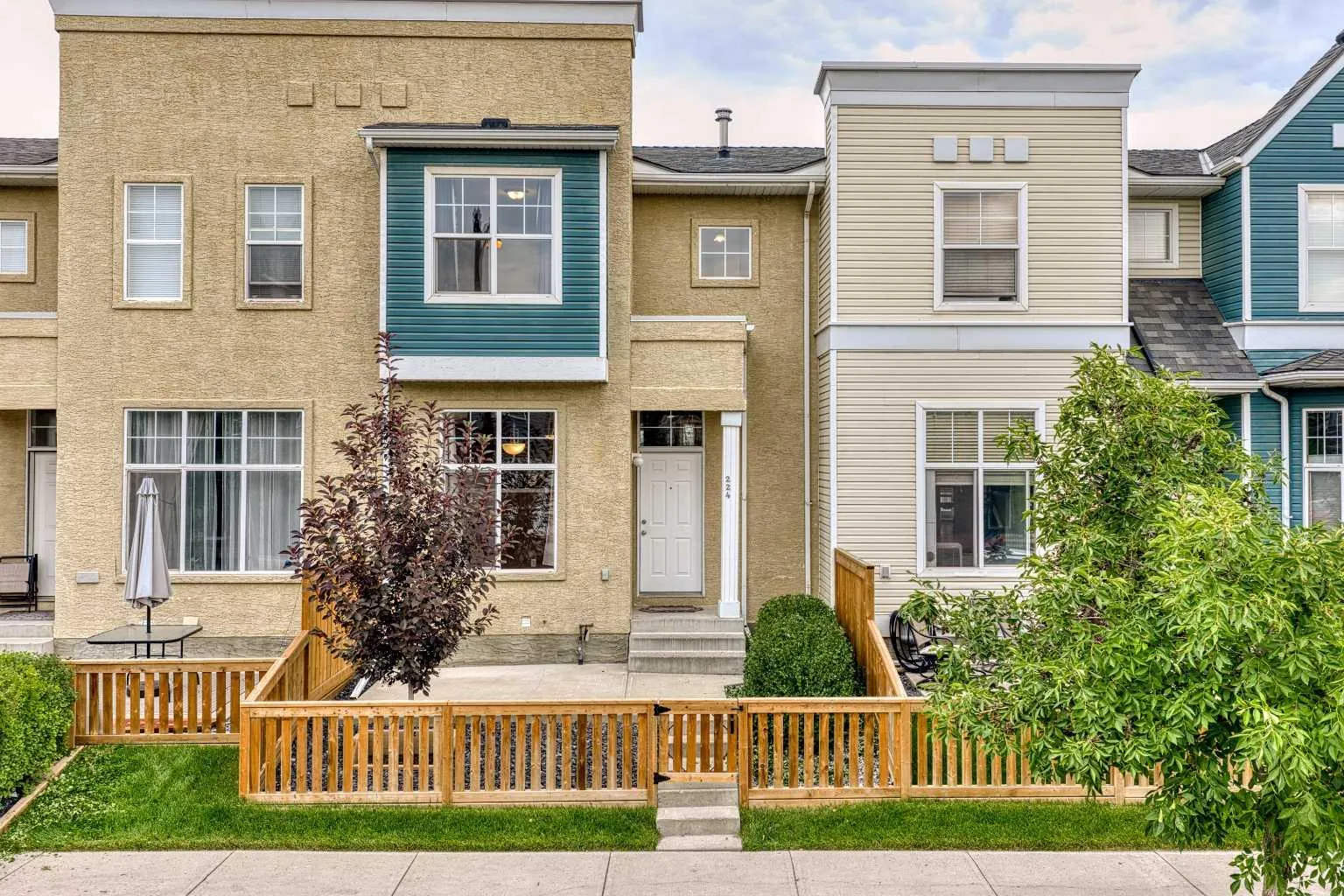 224 Mckenzie Towne Se Link, Calgary