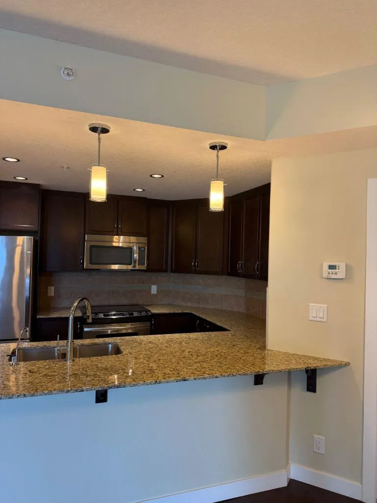 16 Varsity Estates Nw Circle Unit 701, Calgary
