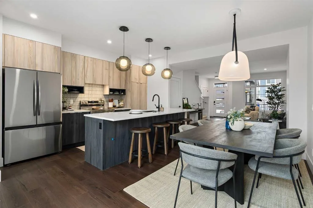 7158 Rangeview Se Avenue, Calgary