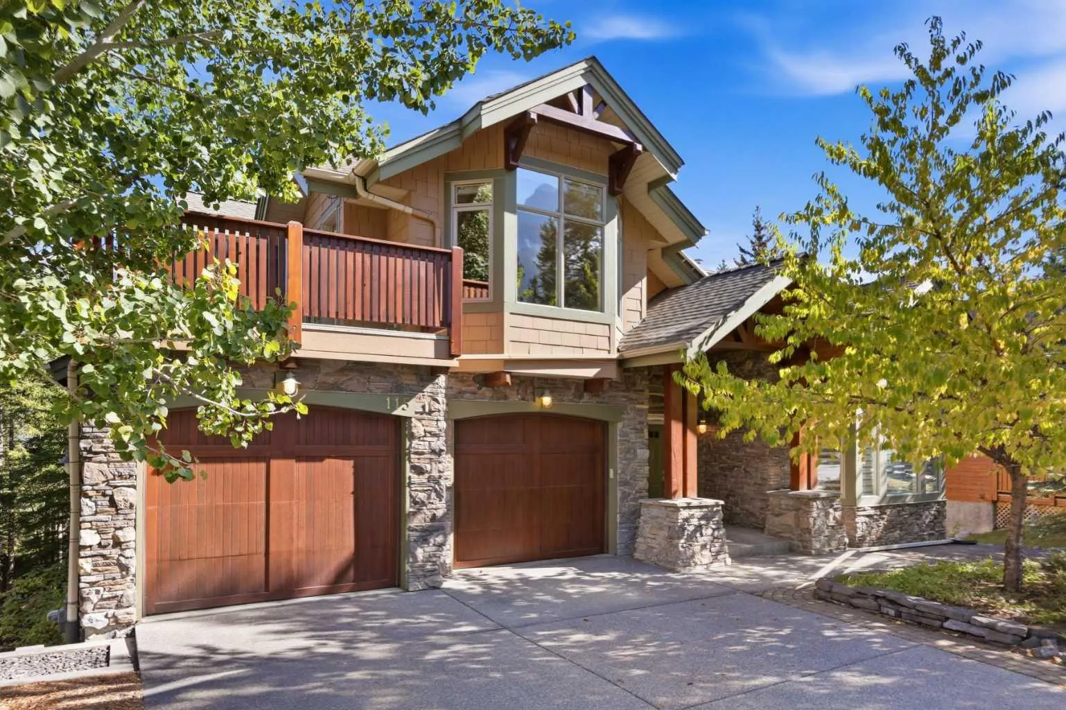 115 Dyrgas Gate, Canmore