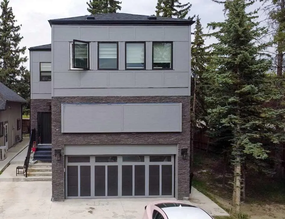 6 Strathridge Sw Lane, Calgary