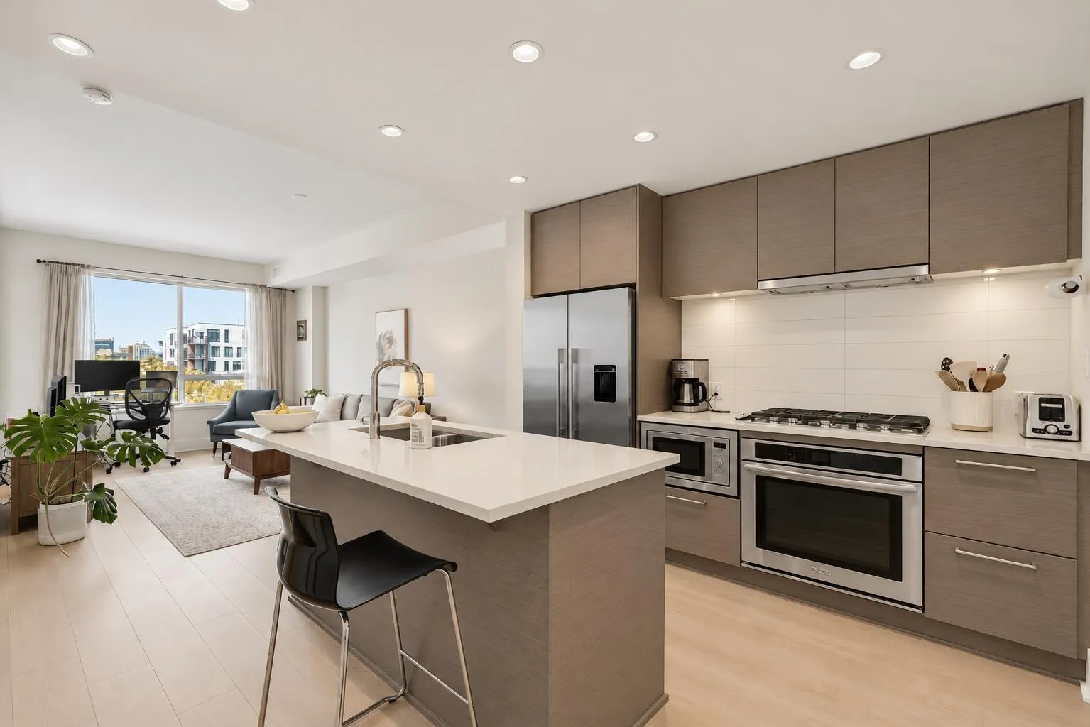 38 9 Ne Street Unit 412, Calgary
