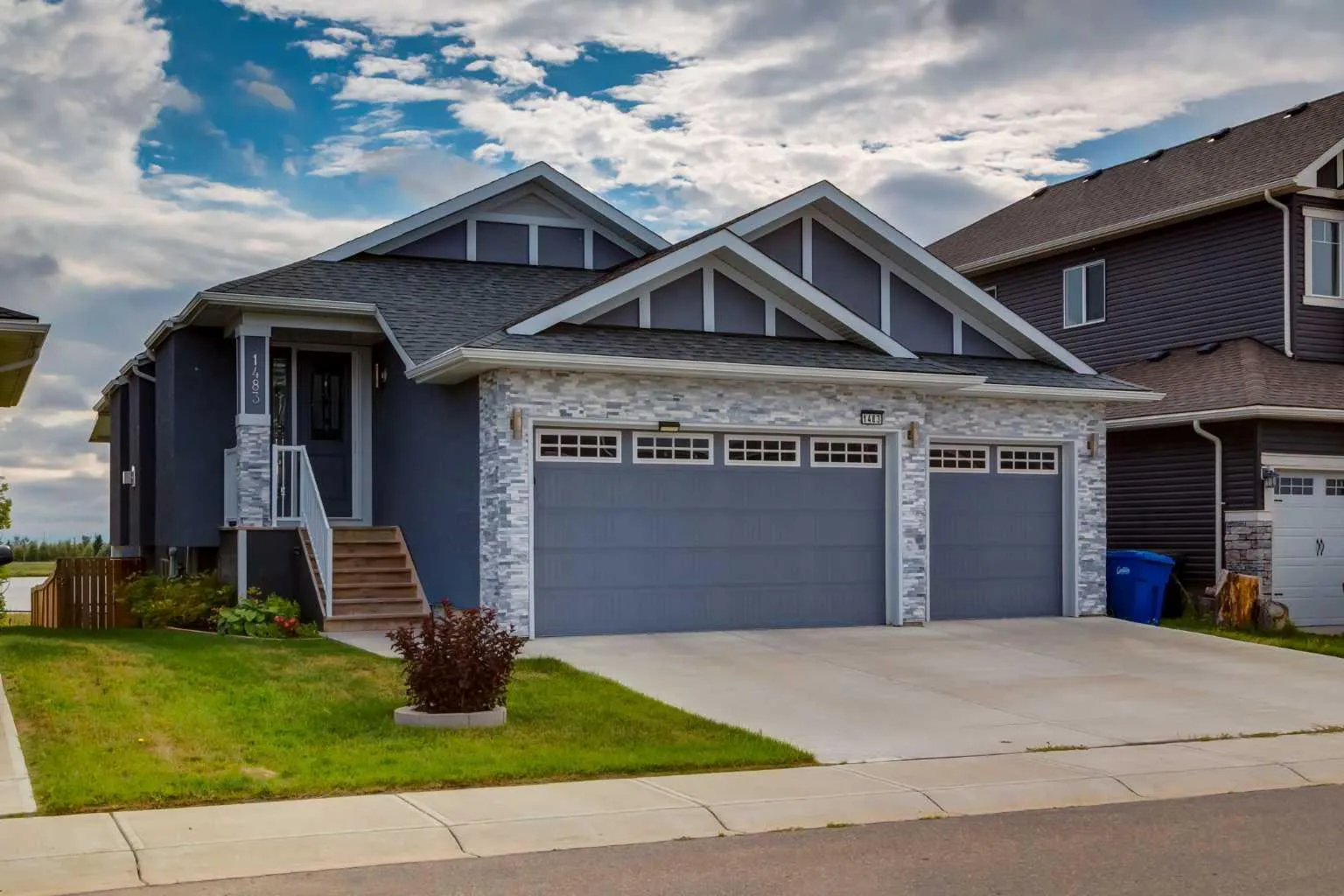 1483 Aldrich Place, Carstairs