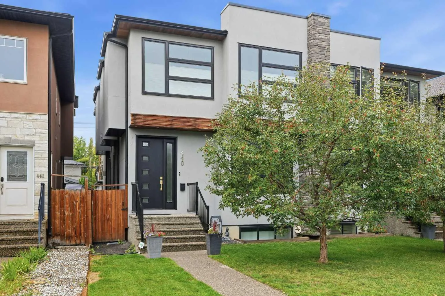 440 26 Nw Avenue, Calgary