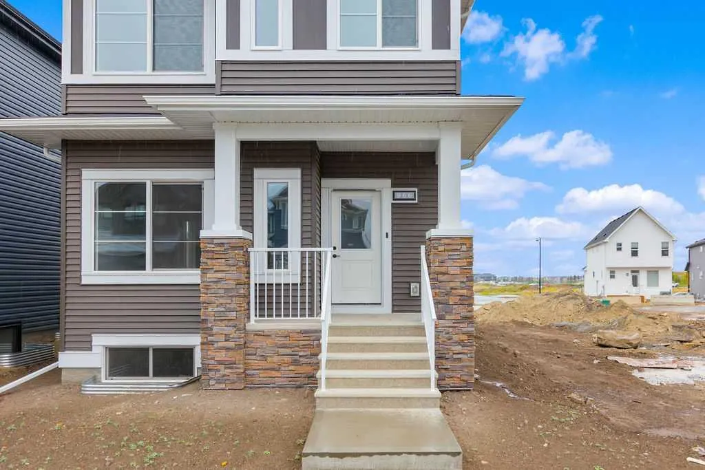 966 Chinook Winds Sw Meadow, Airdrie