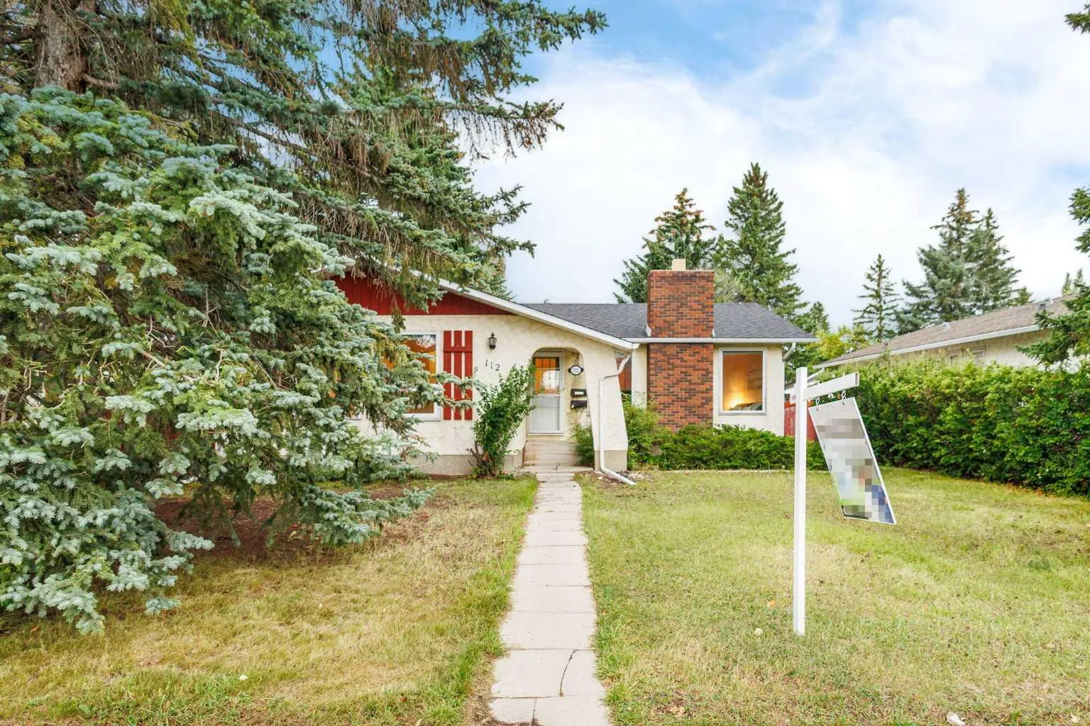 112 Silverthorn Nw Road, Calgary