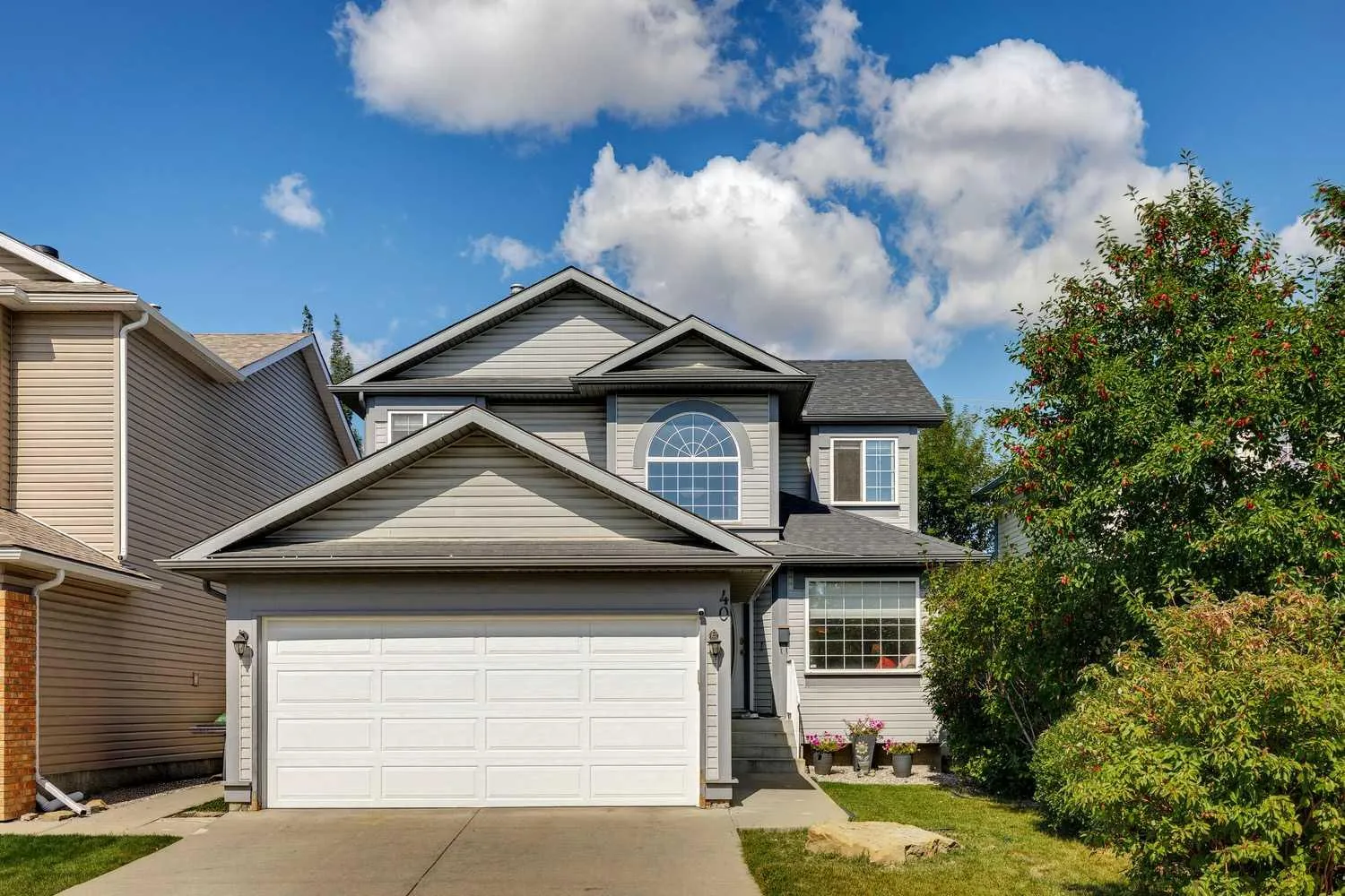40 Country Hills Nw Bay, Calgary