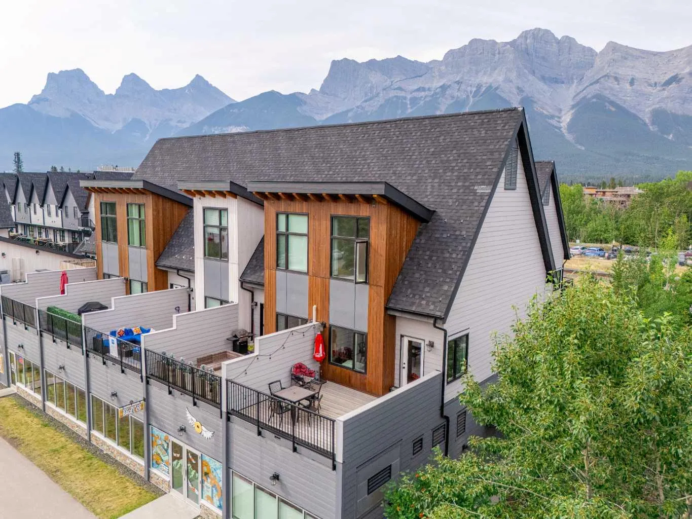 1106 Bow Valley Trail Unit 102, Canmore