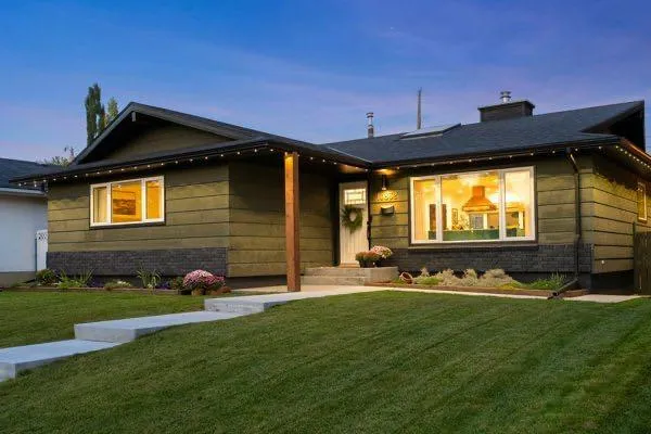 10832 Mapleford Se Road, Calgary