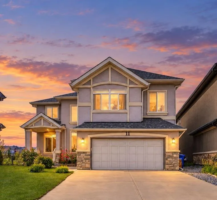 11 Panatella Nw Gardens, Calgary