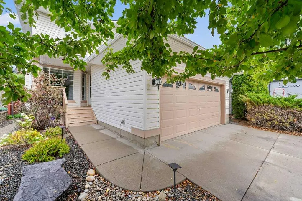 127 Tuscany Hills Nw Park, Calgary