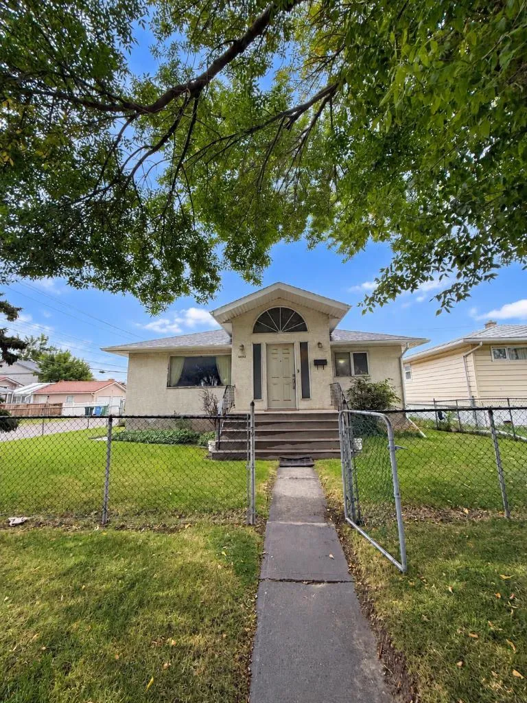 1432 Russet Ne Road, Calgary