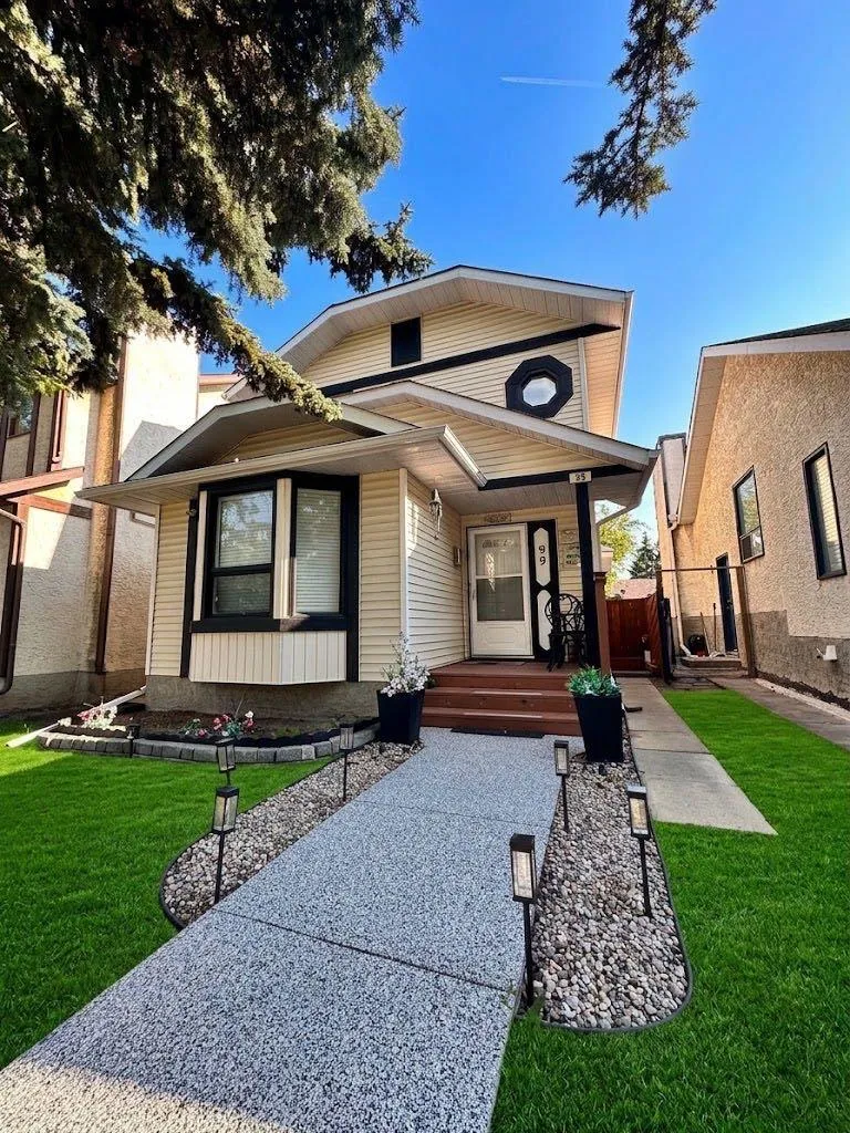 99 Tararidge Ne Close, Calgary