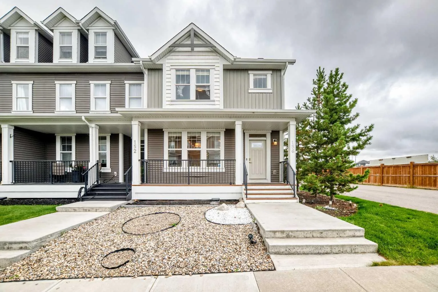 156 South Point Sw Court, Airdrie