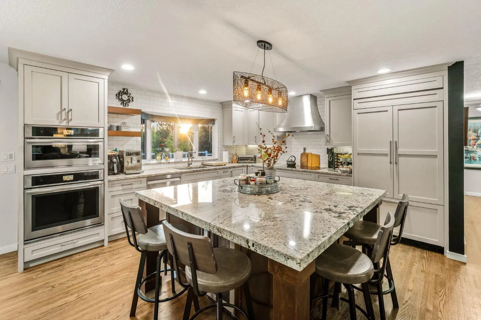 5011 Viceroy Nw Drive, Calgary
