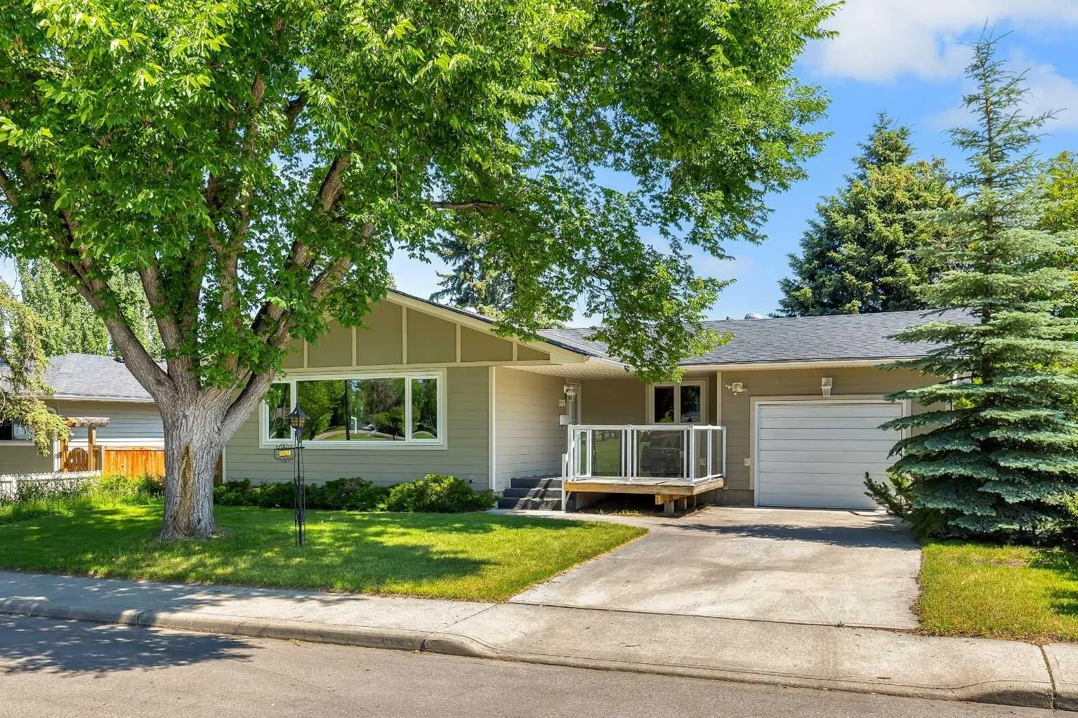 3324 Morley Nw Crescent, Calgary