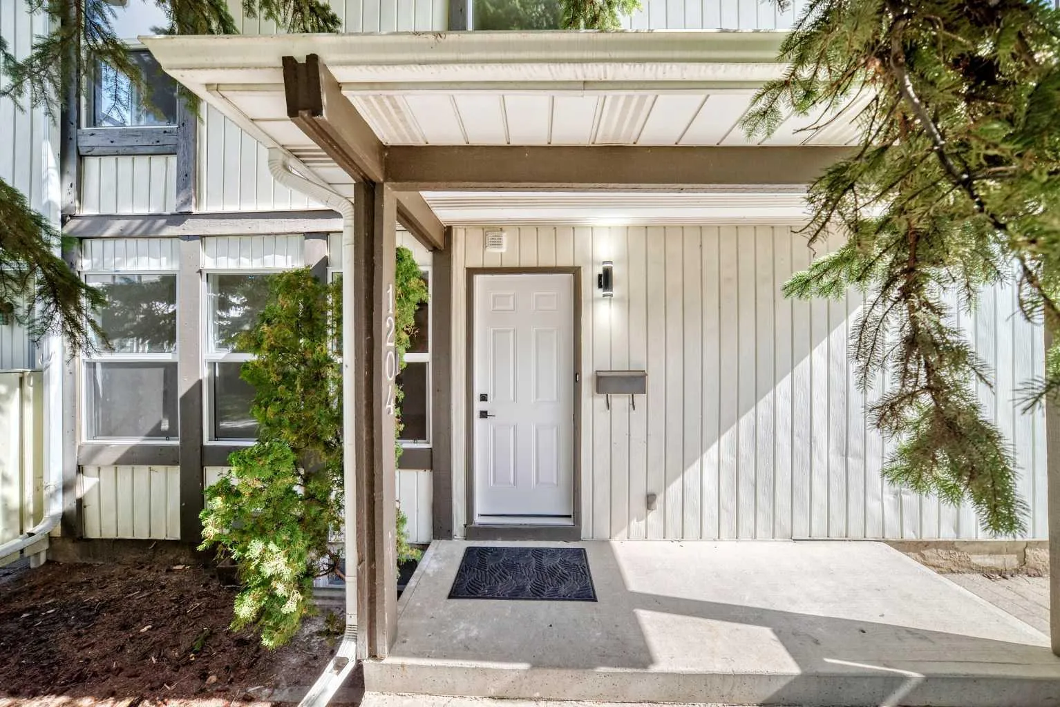 544 Blackthorn Ne Road Unit 1204, Calgary