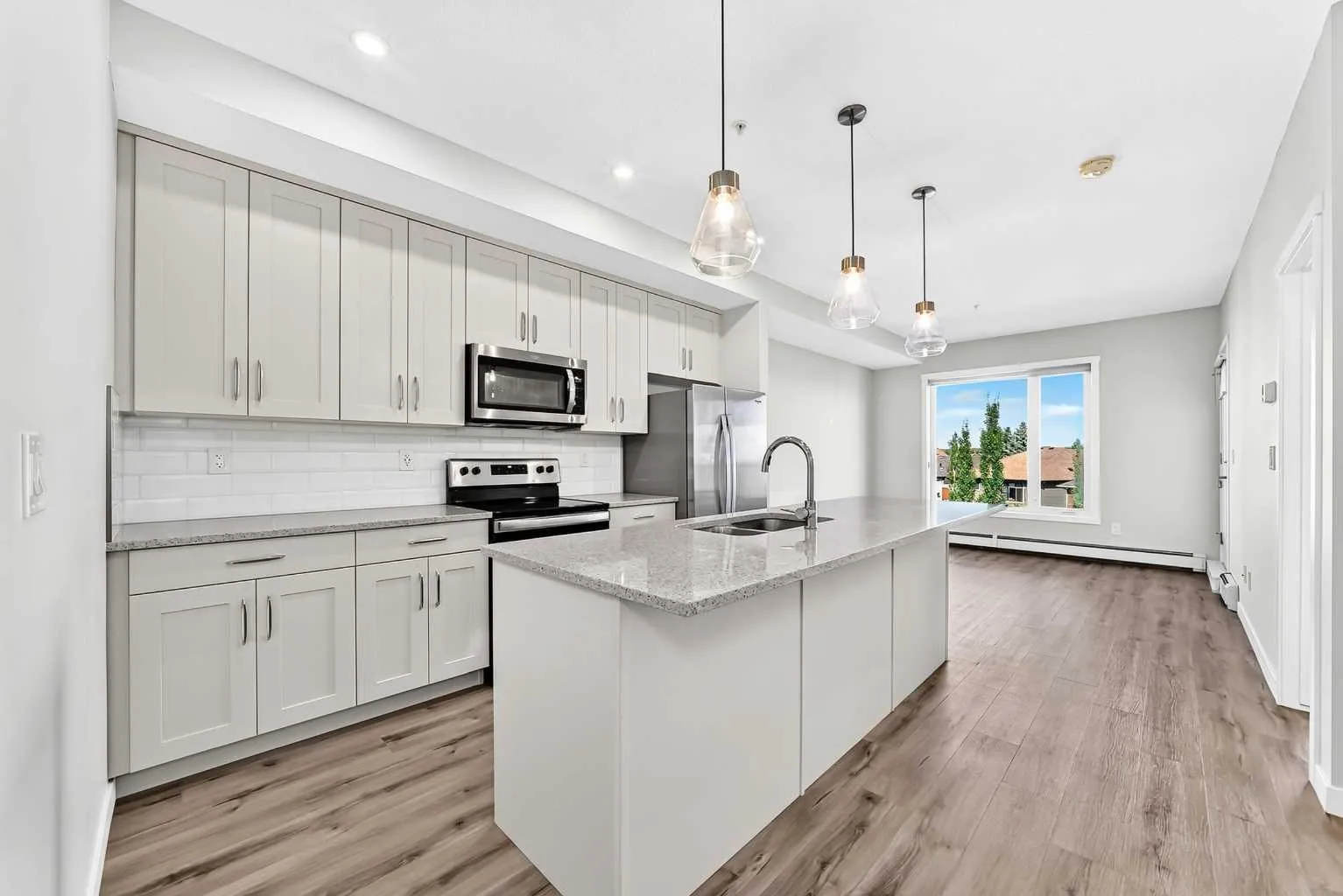 71 Shawnee Sw Common Unit 205, Calgary